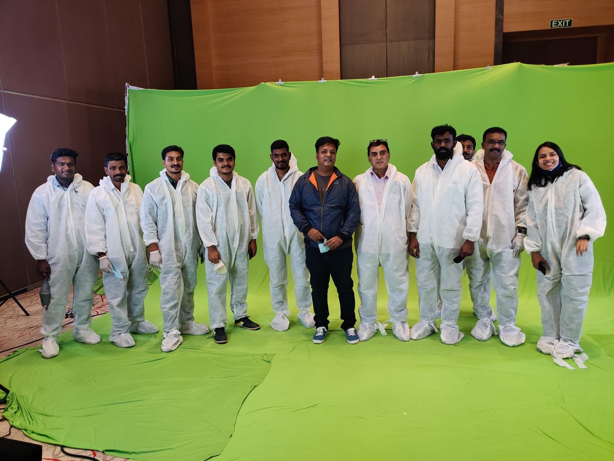 Crew - Lights & Setup